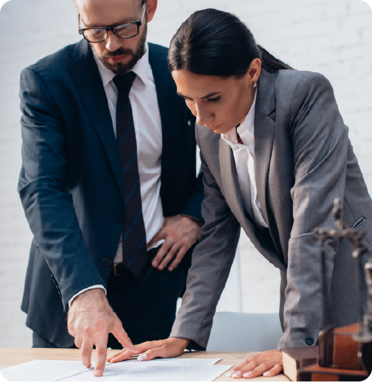 Regulatory & Compliance Lawyer