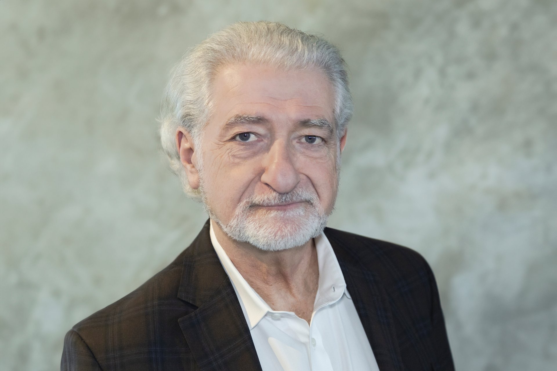 Charles Pelton_Head Shot