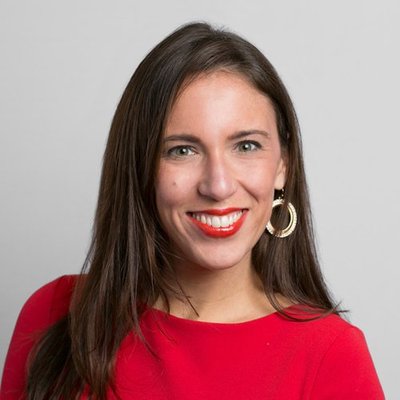 Gina Passarella - Headshot